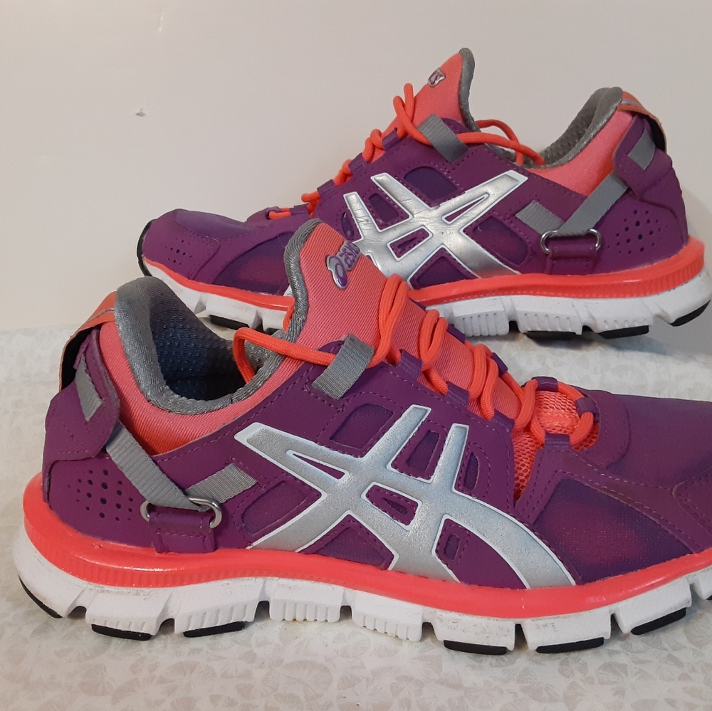 Wmns ASICS GEL Running Sz 6.5 Orchid